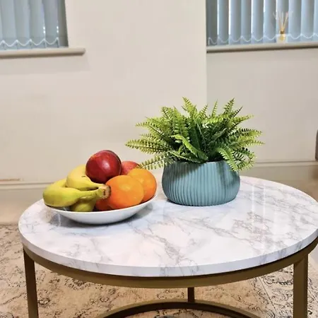 アパート Charming 1-bed Sleeps 2 Parking リーズ